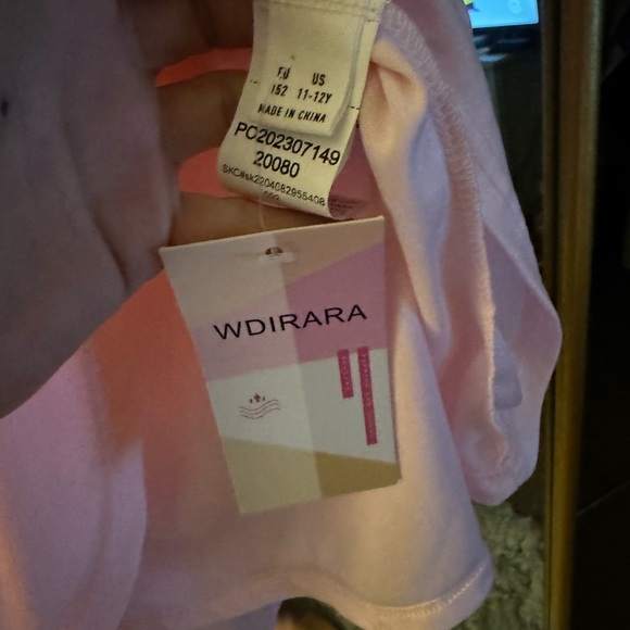 Girls 11-12 yr pink puff sleeve dress - Picture 3 of 5